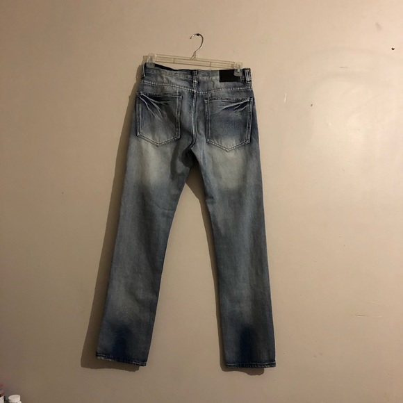 Ripped jeans - Picture 2 of 2